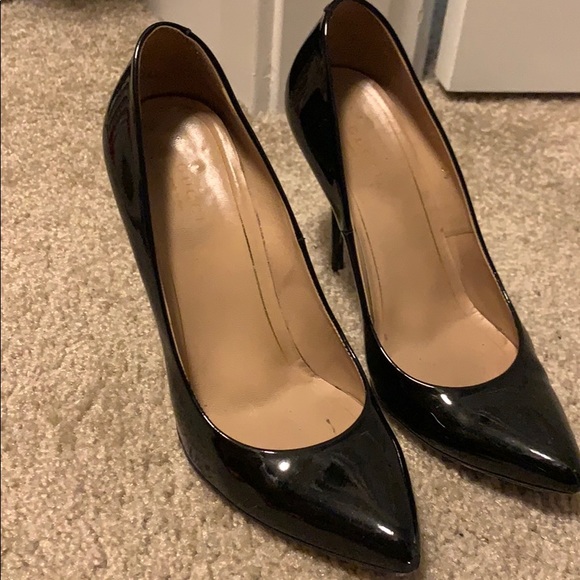 Gucci Shoes - Black Gucci Pumps Gucci Shoes - Black Gucci Pumps